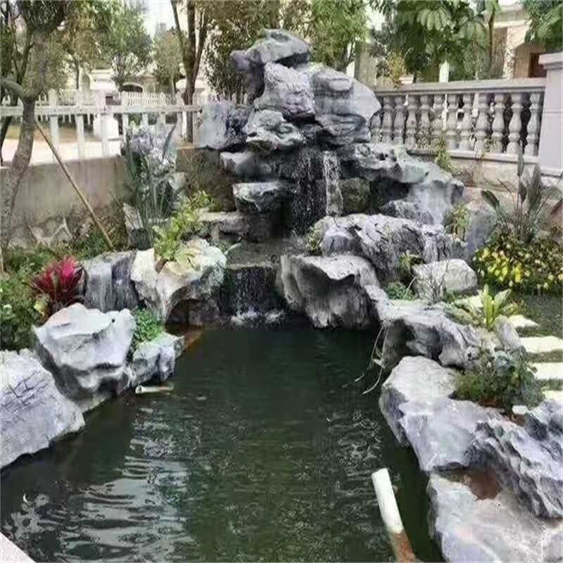 神农架庭院假山鱼池图片